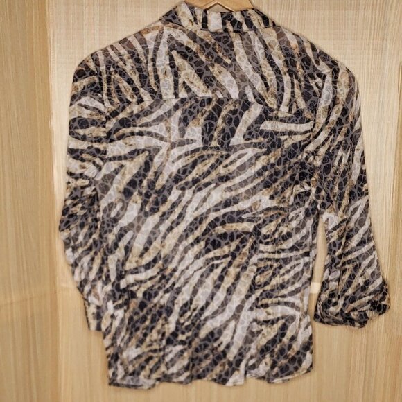 JM Collection Petite Womens Animal Print Semi Sheer Button Down Shirt MP - Picture 2 of 6